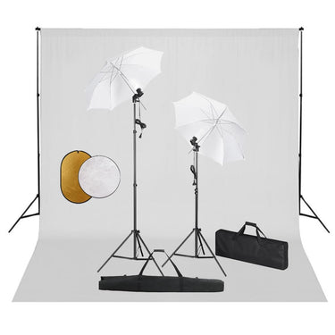 Fotostudioset met lampen, paraplu's, achtergrond en reflector